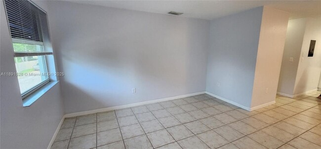 Foto del edificio - 7131 SW 129th Ave