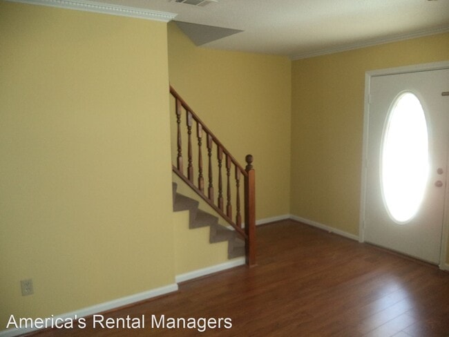 Building Photo - 2 br, 1.5 bath House - 179 Charleston Way