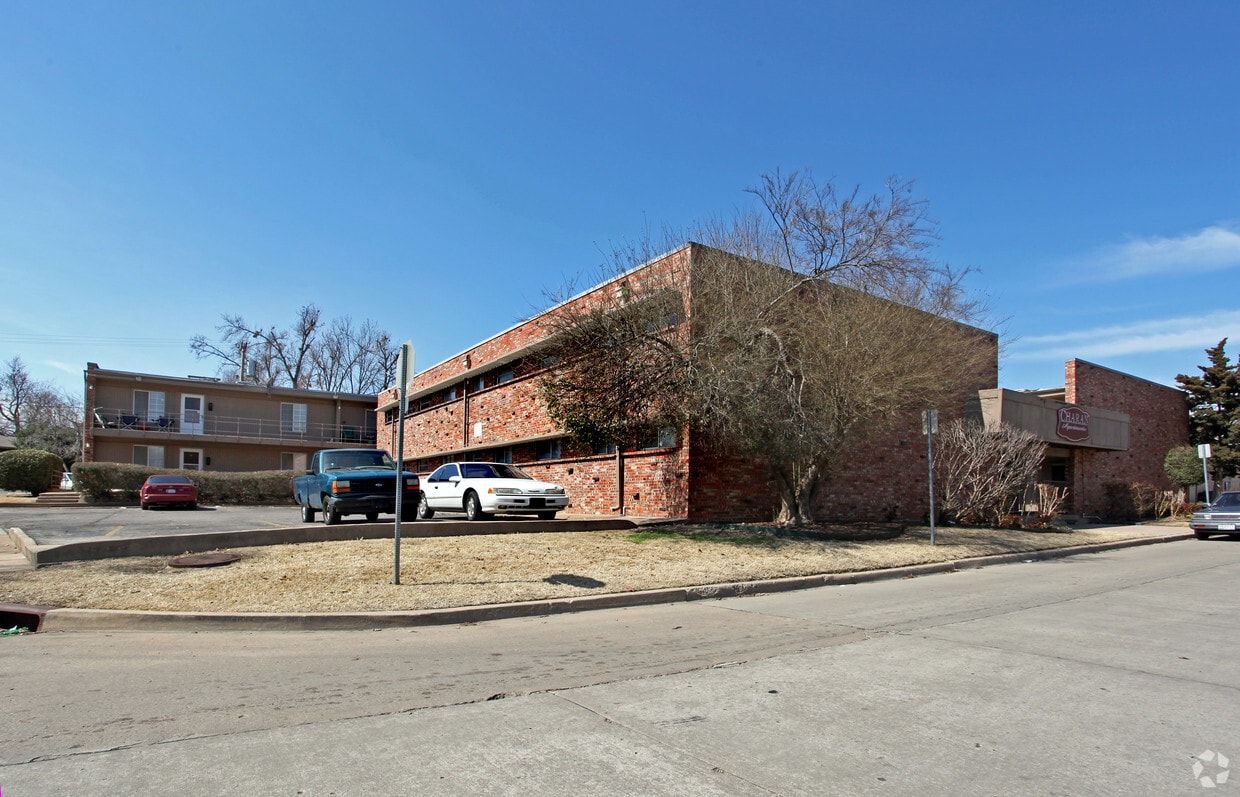 Building Photo - Charan Apartments
