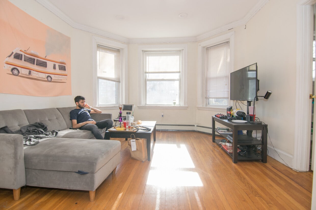 Foto principal - 61 Thatcher St