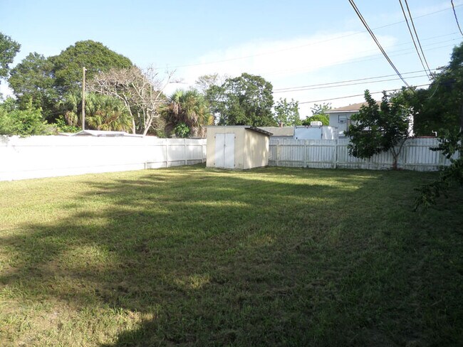 Foto del edificio - 2946 39th Ave N