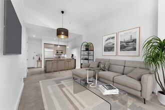 Building Photo - 148 1st St