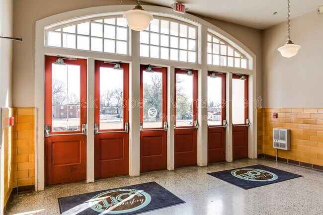 Foto del edificio - 1201 W City Point Rd