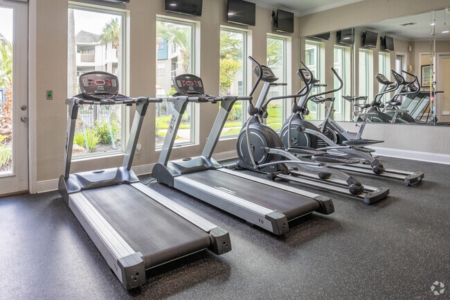 2 HAB, 2 BA - 1,020 ft² - Anchor at South Shore