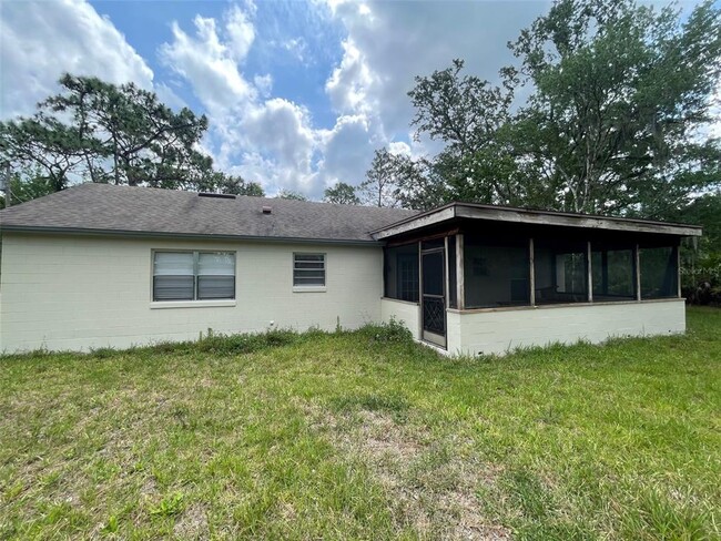 Building Photo - 3016 S Tanner Rd