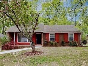 Building Photo - 706 Rome Ct