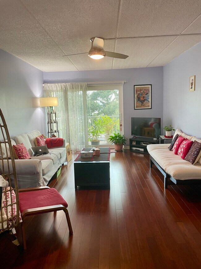 Foto del edificio - 3325 Bayshore Blvd