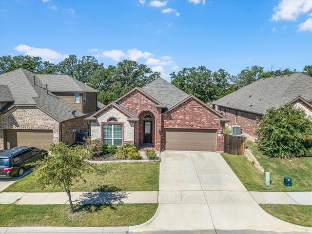 Primary Photo - 3916 Crosstrees Dr