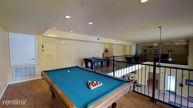 Foto del edificio - 1 br, 1 bath Condo - 2310 Navigation Blvd 353