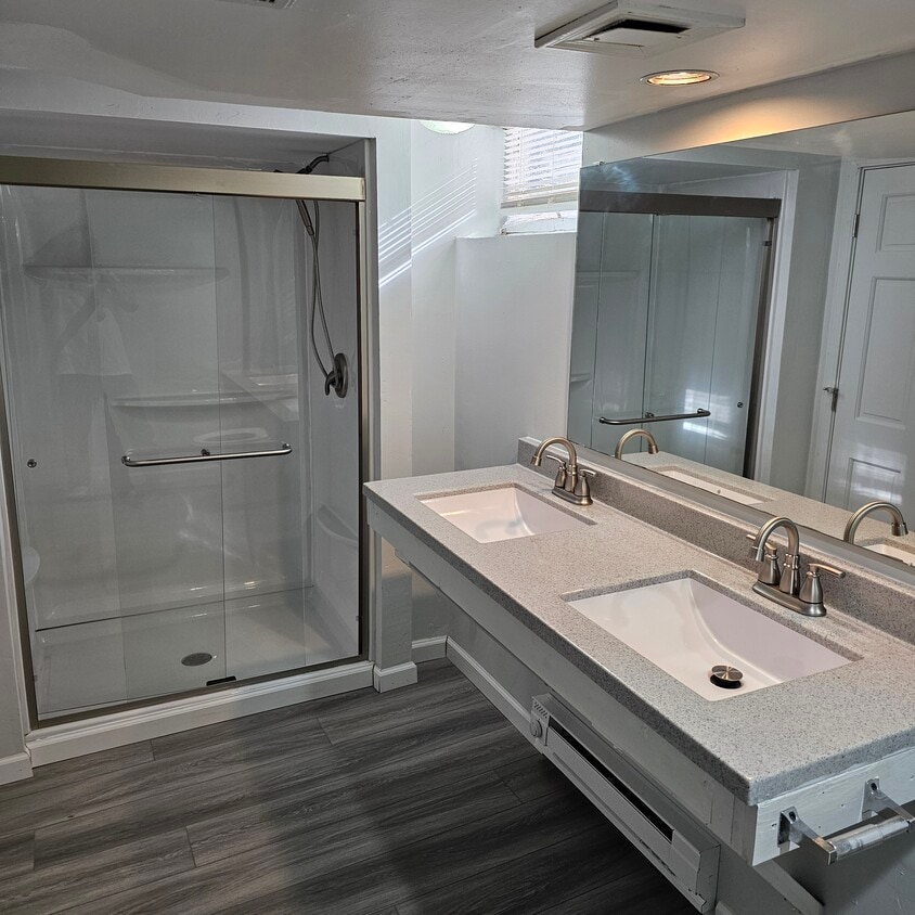 Foto principal - 655 S 7th Ave