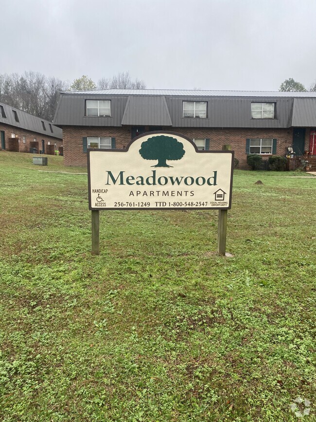 Meadowood Apartments