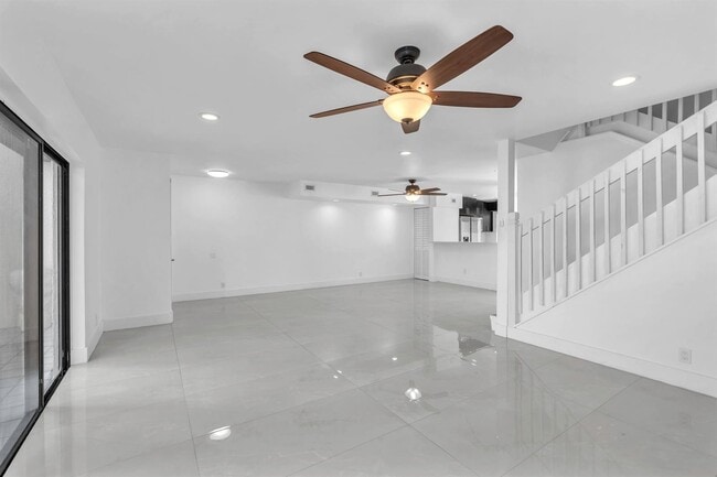 Foto del edificio - 3896 Meadow Ln