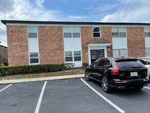 Building Photo - 5325 Curry Ford Rd