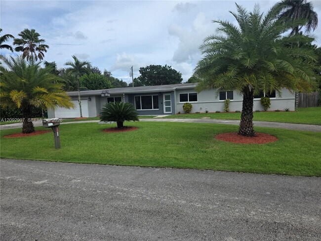 Foto del edificio - 27401 SW 165th Ave