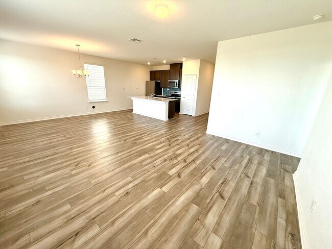 Building Photo - 2519 Chronos Dr