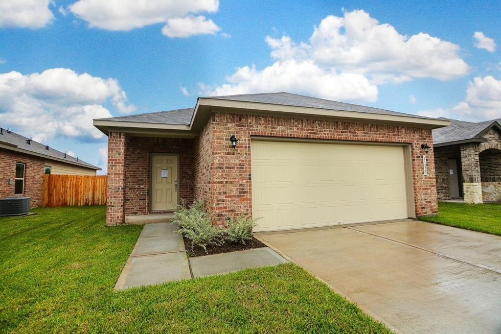 Primary Photo - 2135 Republic Wy