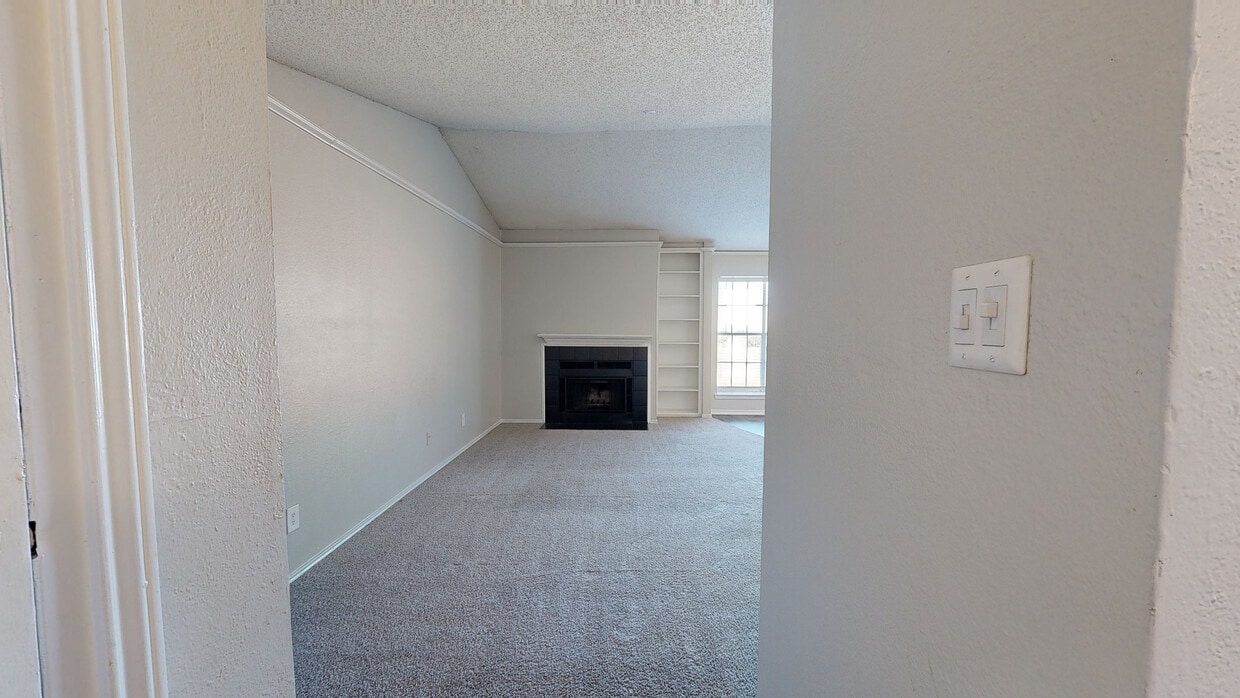 Photo - Cobblestone Apartments