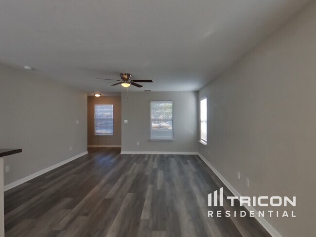 Building Photo - 5815 Apache Canyon San Antonio TX