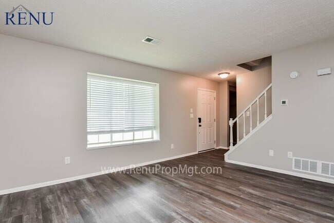 Foto del edificio - Available Now! 3 beds & 2.5 Baths