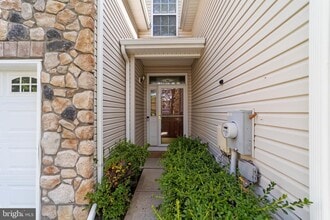 Building Photo - 133 Newman Ct