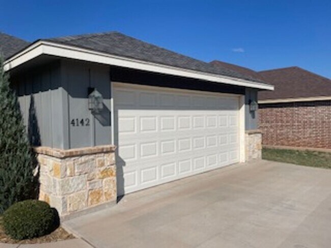 Foto del edificio - Executive rental on Carrera!  3/2/2