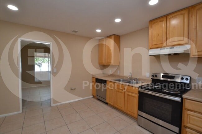 Building Photo - 8118 N 29th Ave