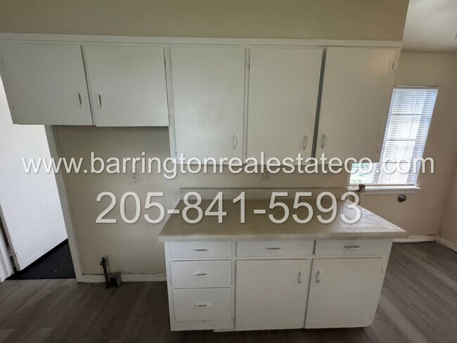Building Photo - Birmingham/Ensley