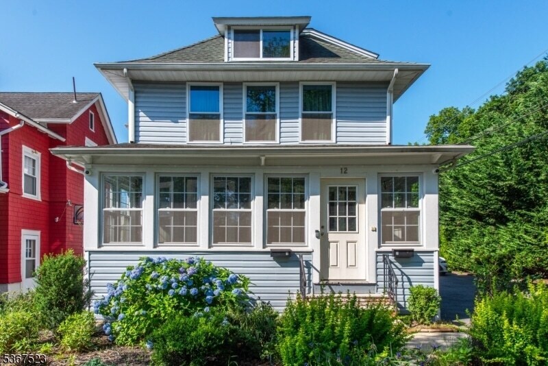 Foto principal - 12 Lansing Pl