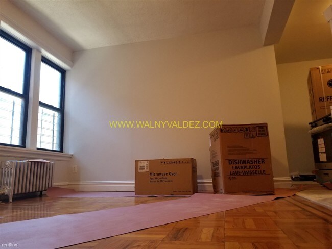 Building Photo - 3 br, 1 bath  - 2065 Haviland Ave