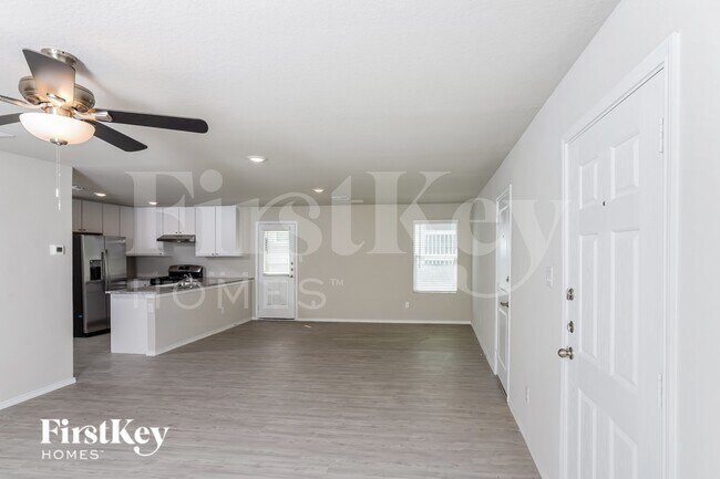 Building Photo - 6436 Pickaxe Way