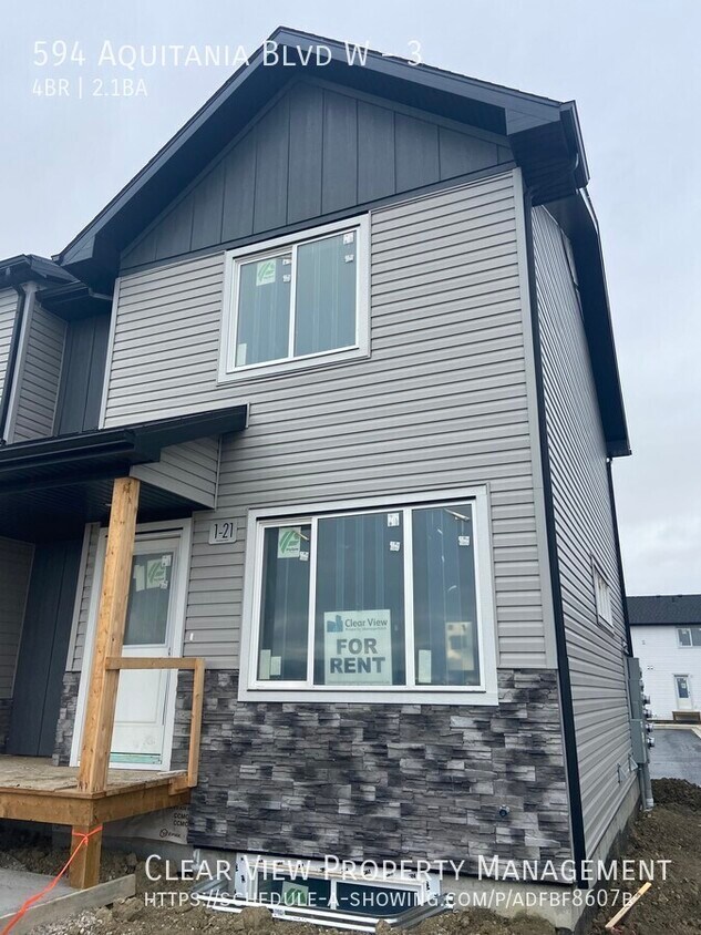 Photo principale - Beautiful 4 bedroom townhouse in Gary Stat...