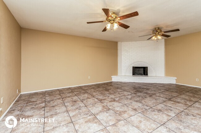 Building Photo - 7106 Flameleaf Pl