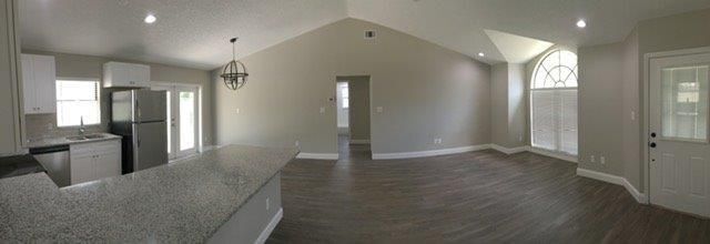 Foto del edificio - 7919 Goldleaf St