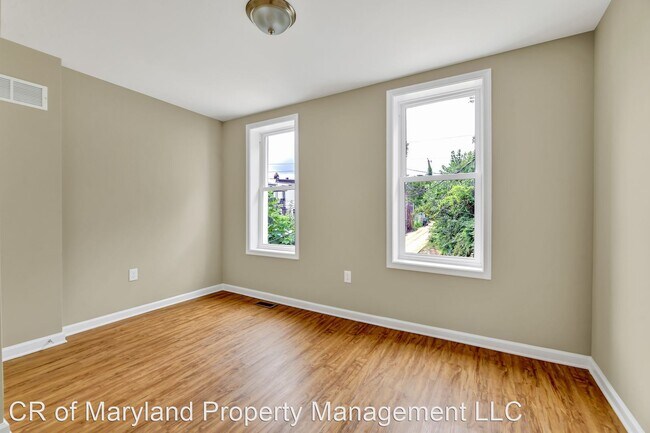 Foto del edificio - 3 br, 2 bath House - 1100 Ashburton St