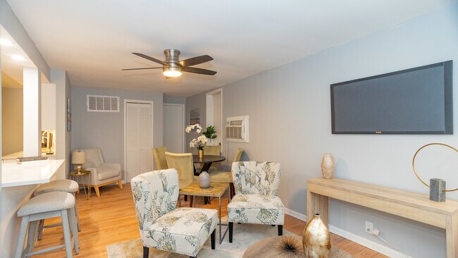 Foto del edificio - 3729 N Clifton Ave