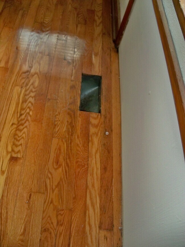 Foto del edificio - 2731 Ashland Ave