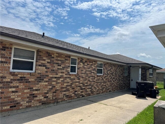 Building Photo - 9104 Amour Dr