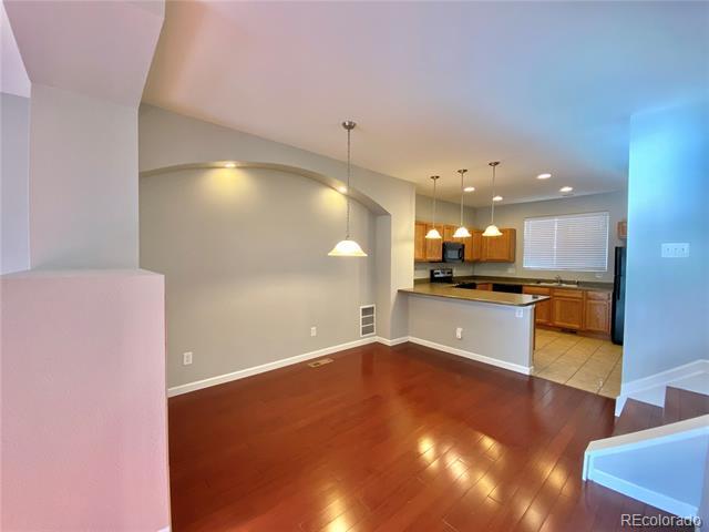 Foto del edificio - 9300 E Florida Ave