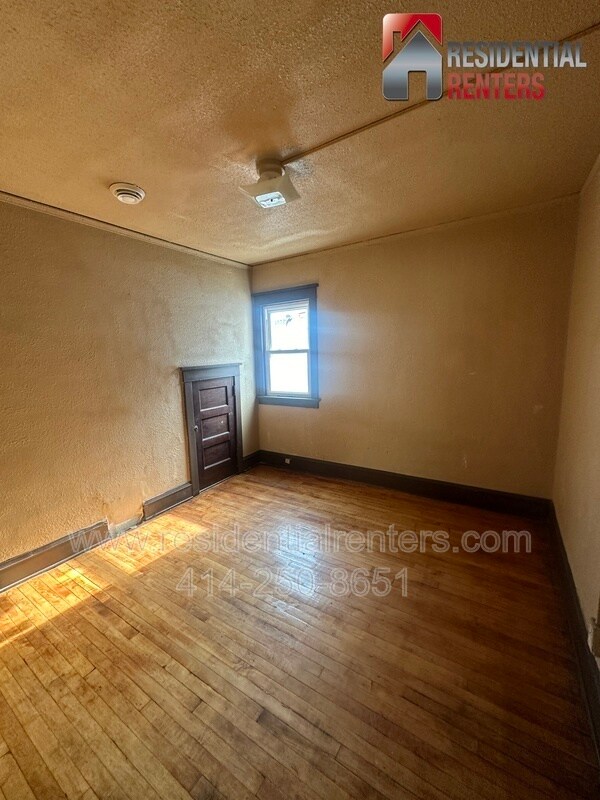 Building Photo - 3119 N 34th St