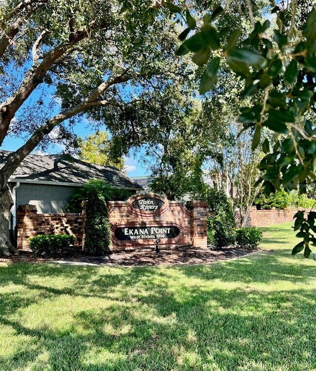 Foto del edificio - 1004 Eagens Creek Ct