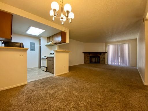 Photo - 1 Bed 1 Bath Aurora Condo Located Near Che...
