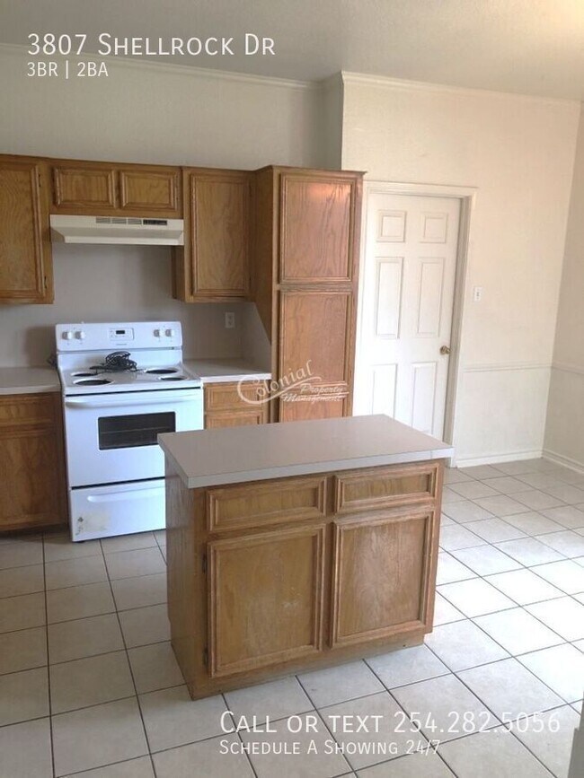 Building Photo - 3807 Shellrock Dr
