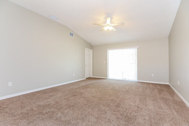 Building Photo - 11025 Whittney Chase Dr