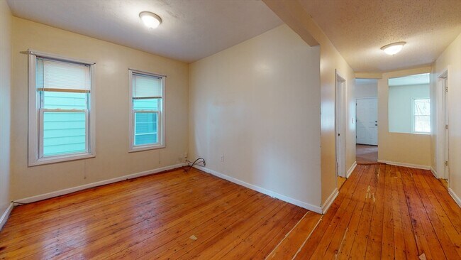 Building Photo - 15-17 Langdon St