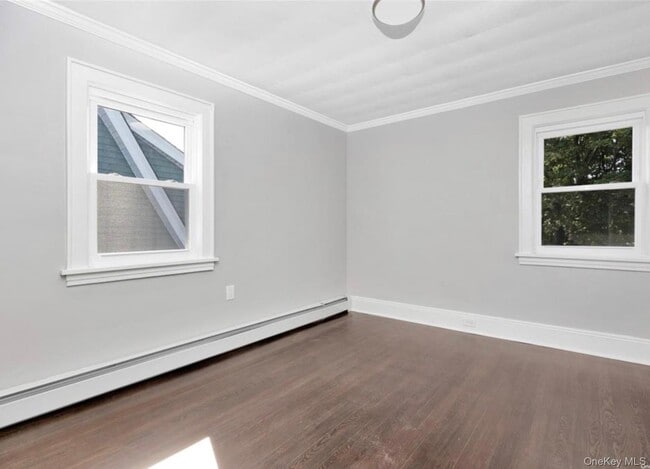 Building Photo - 98 N Grove St