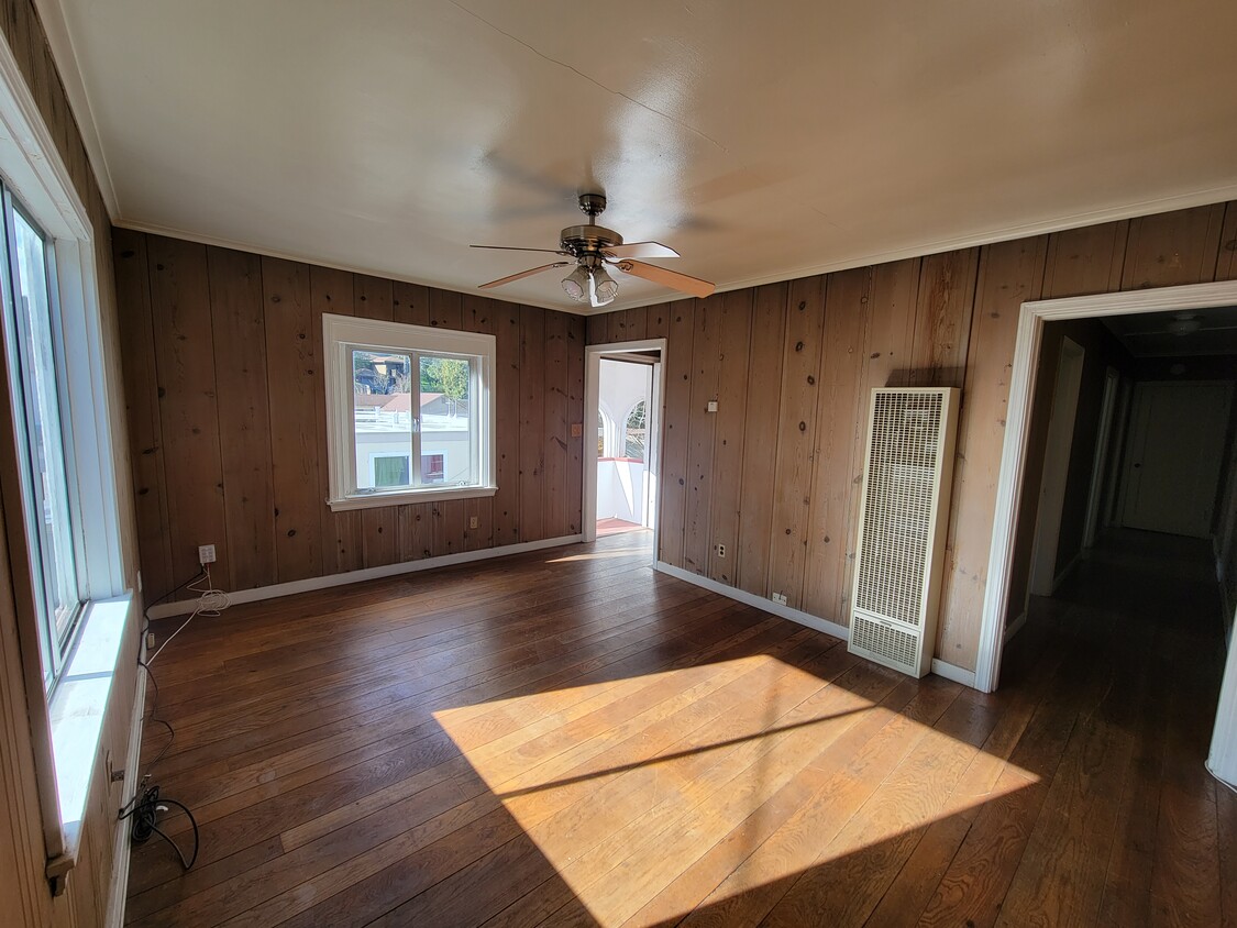 Primary Photo - 1591 Silverado Trail
