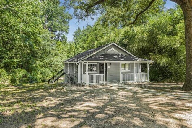 Photo - 2845 3rd Ave SW Apartment