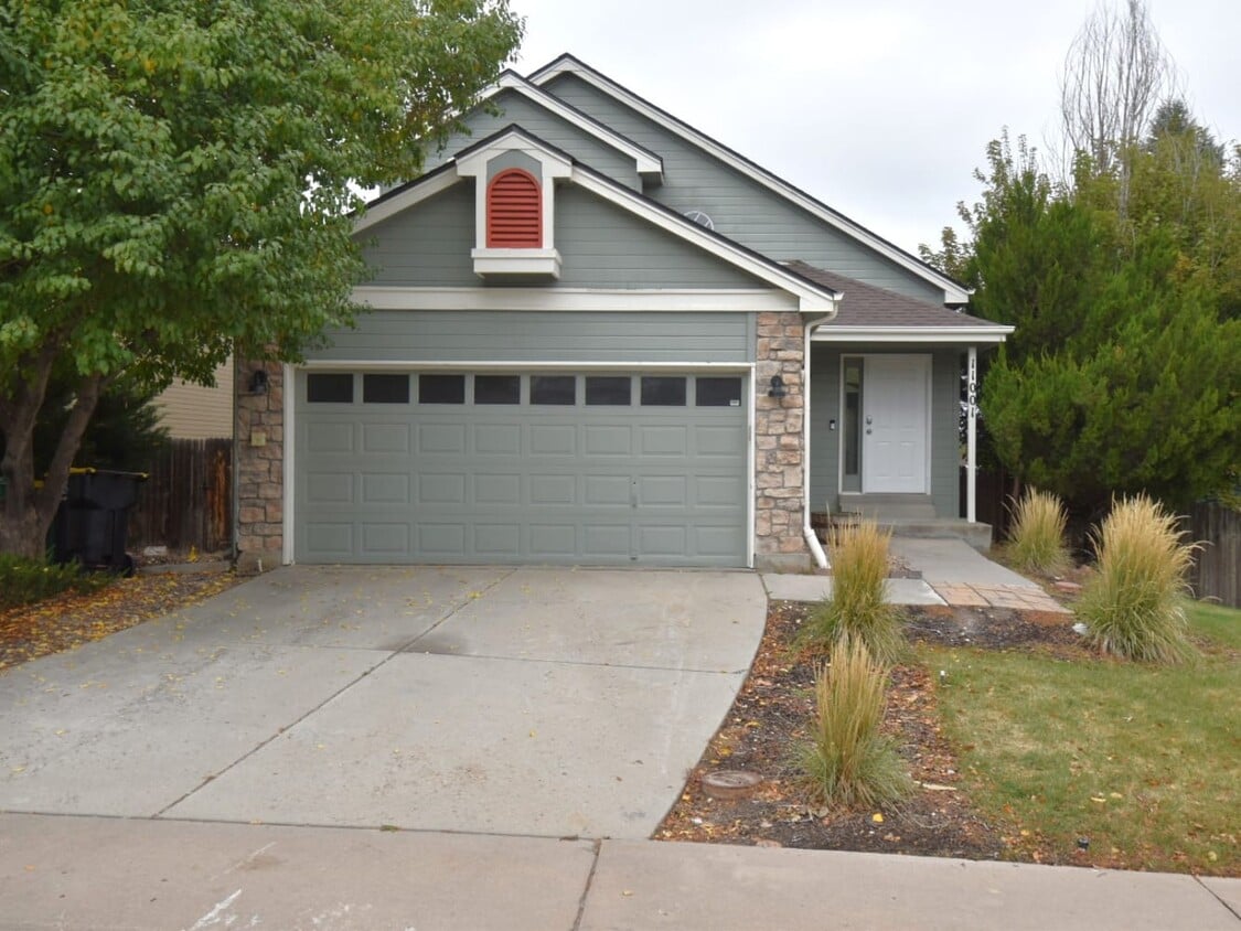 11001 Needles Ct House Rental in Parker, CO