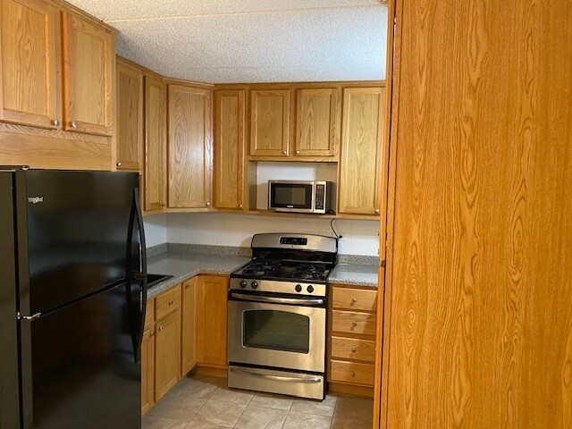 Foto del edificio - 5S066 Pebblewood Ln