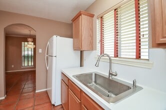 Building Photo - 17315 Kenton Crossing Ln Building Photo - 17315 Kenton Crossing Ln